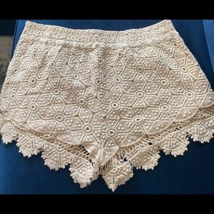 Cotton embroidered shorts